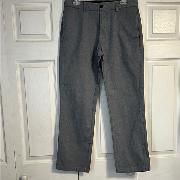 BANANA REPUBLIC Men's Gray Gavin Fit Slacks 32 X 30 Cotton Straight Leg Office - Picture 1 of 8